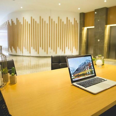 Be Free Granada Apartment Ngoại thất bức ảnh